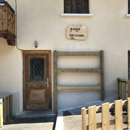 Charmant Appartement Centre Ville ואלואר מראה חיצוני תמונה
